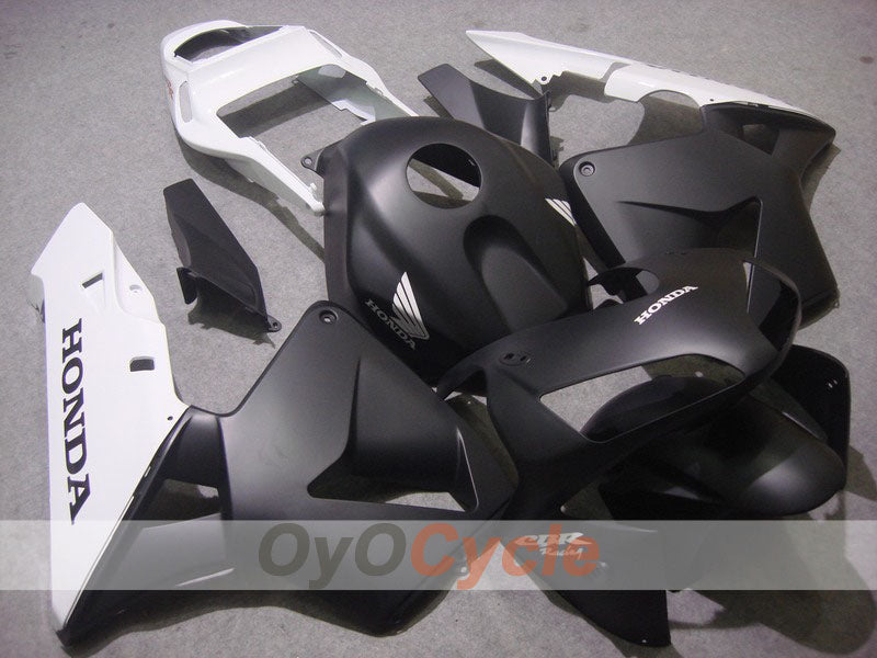 Injection Fairing kit for 03-04 CBR600RR - White, Black, Matte - Factory Style #OYO87902570 Main image